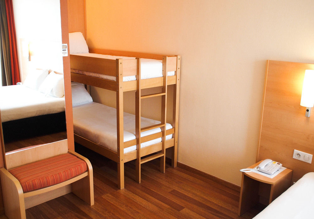 Ibis Bordeaux Saint Emilion Saint-Émilion Exterior foto